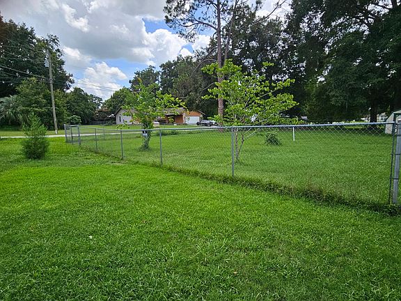 2nd image of 13700 SE 54th Ct