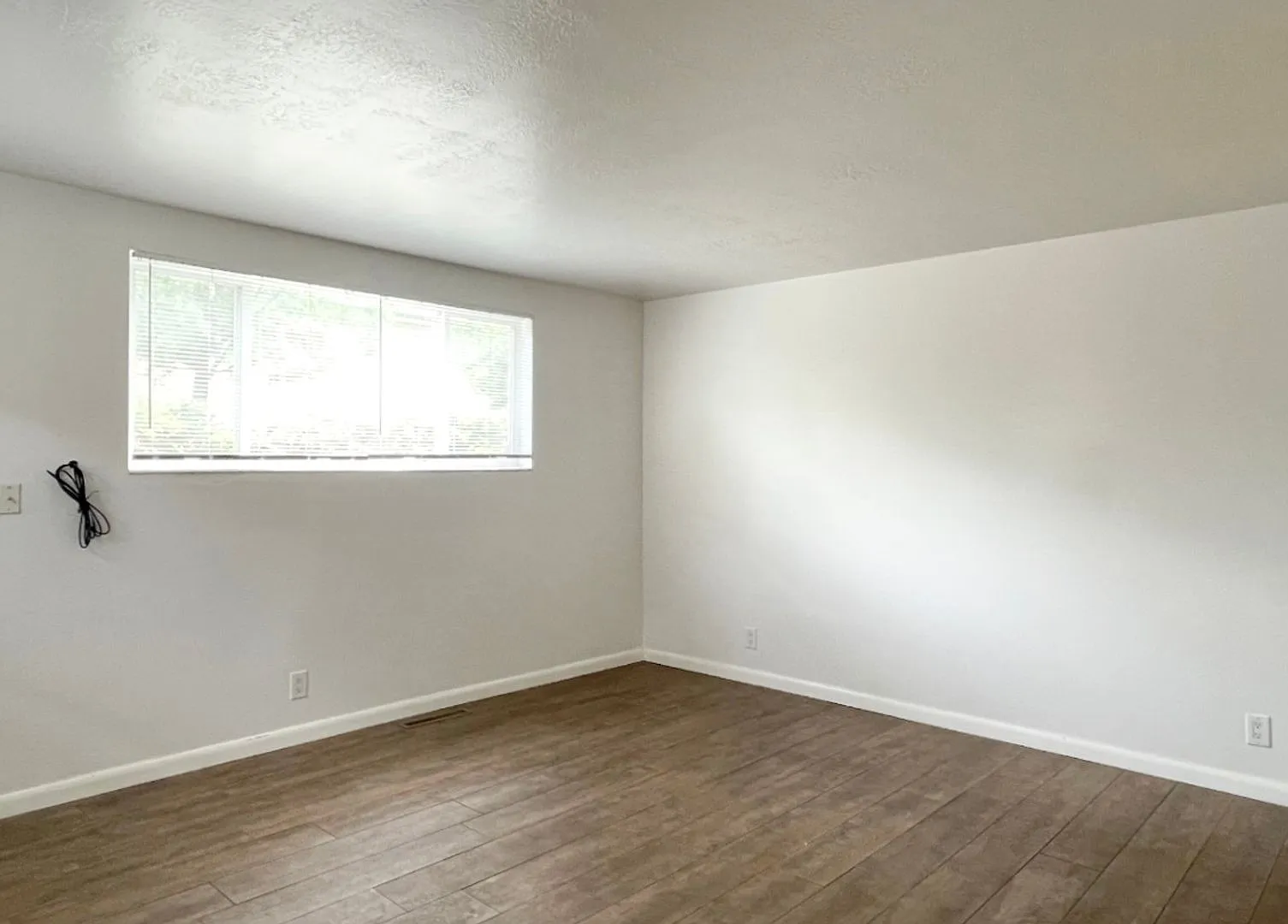 1355 S. 300 E. — Photo 2