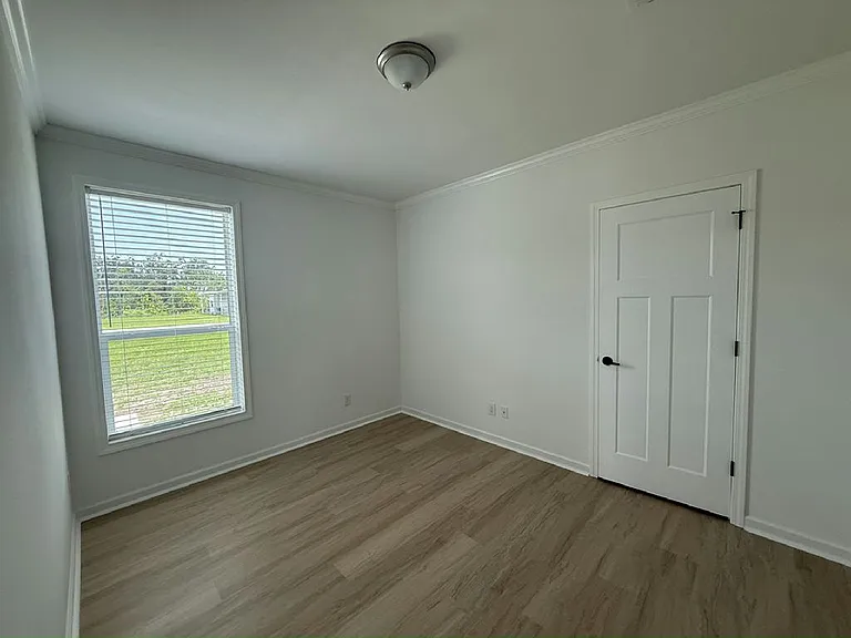 3610 Vine Trl #124 — Photo 16