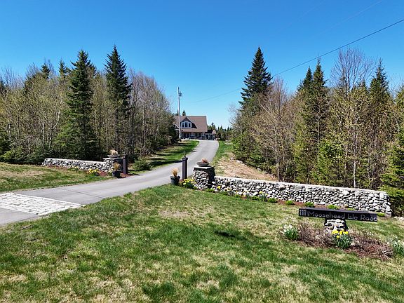 2nd image of 111 Moosehead Isle Road