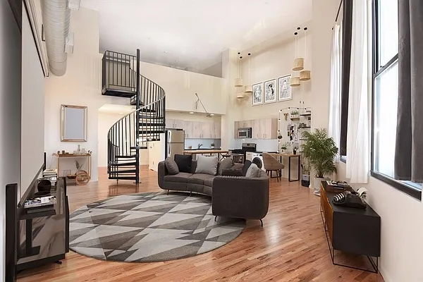 Living Area/Kitchen