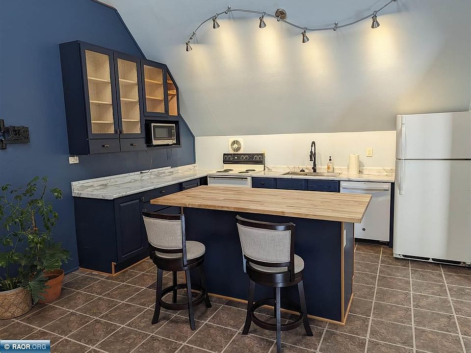 2707 Crescent Dr, Intl Falls, MN 56649 Zillow