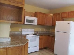 252 Sandwich Rd, Wareham, MA 02571