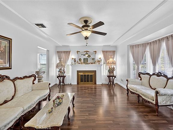 3rd image of 2777 Serrano Rd