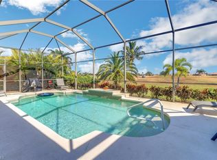 18528 Royal Hammock Blvd, Naples, FL 34114