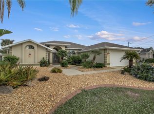 120 Sportsman Rd, Rotonda West, FL 33947