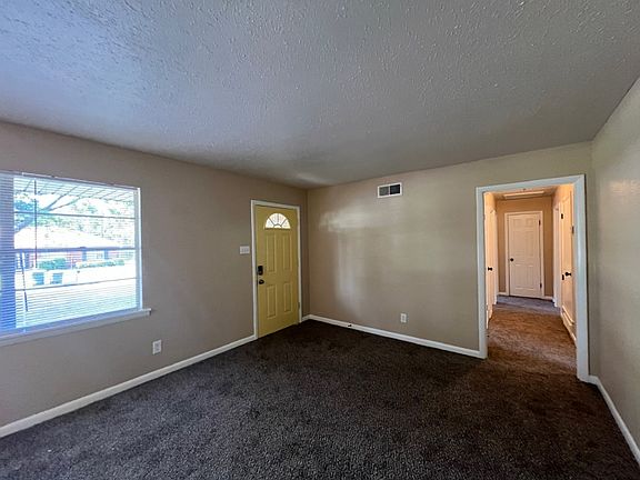 2nd image of 849 Bramblewood Ln