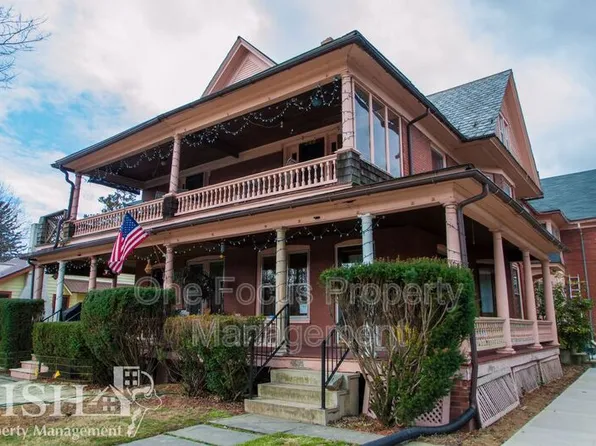 97 Parkwood St, Williamsport, PA 17701