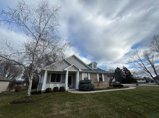 3567 White Dove Ln, Rockford, IL