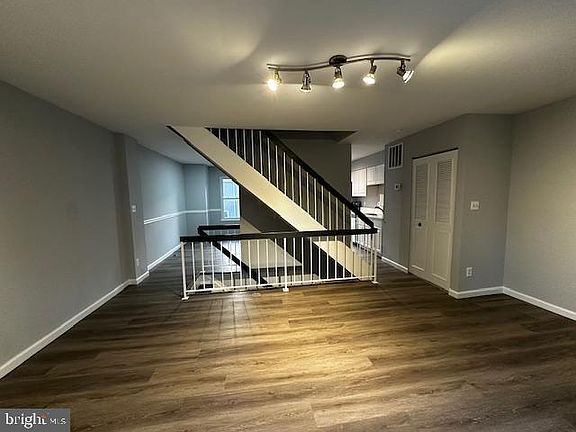 2nd image of 13226 Wonderland Way #387