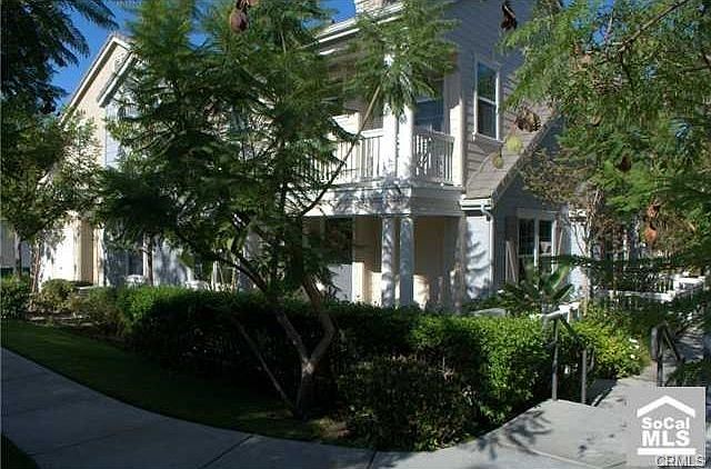 Front View on the townhome, 187 Sklar