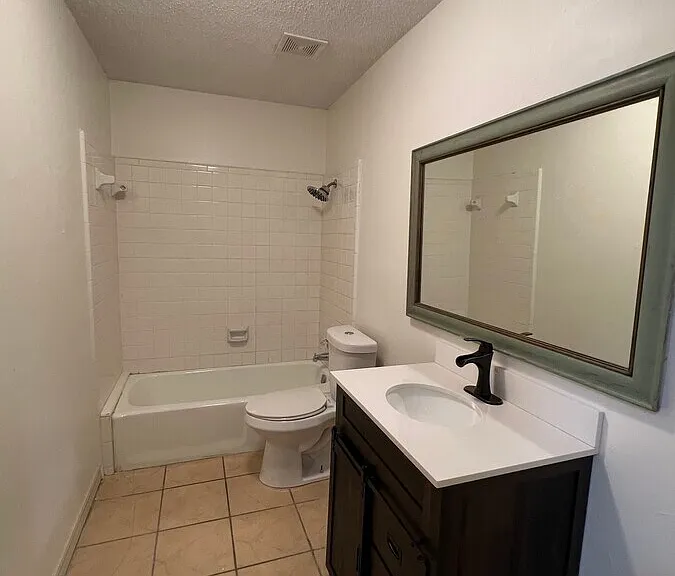 5901 Larry Dr — Photo 5