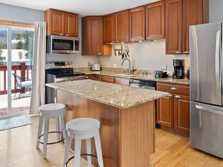 501L Teller St #L — Photo 1