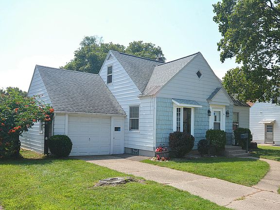 2nd image of 40 Montebello St SE