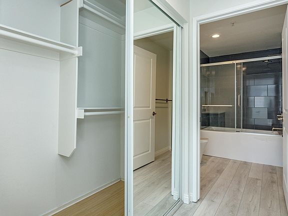 Walk-in closet
