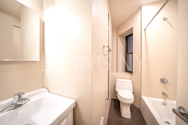 Rented by Living New York | media 12