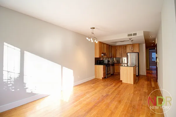 Rented by Next Door Realty NYC | media 54