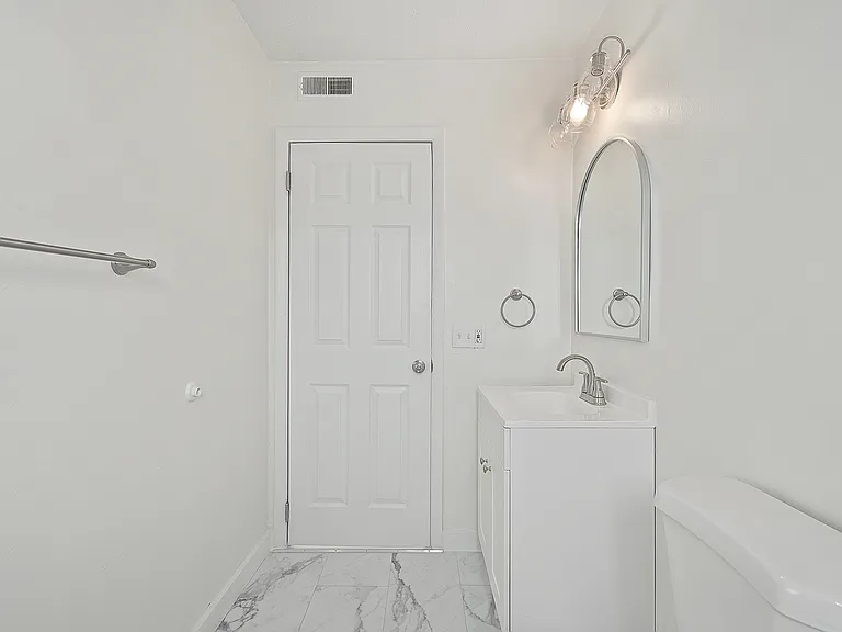 2640 Stanton Ave #5 — Photo 7
