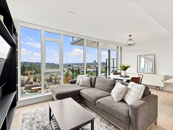 901 Lougheed Hwy #1009, Coquitlam, BC V3K 0J3