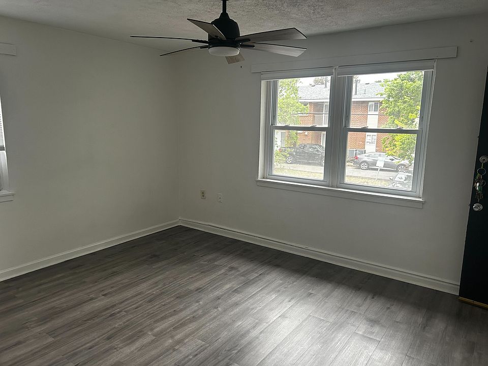 1st image of 1827 E Ocean View Ave #B3