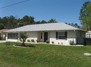 8 Zebra Ct, Palm Coast, FL 32164