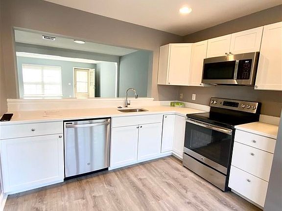 2nd image of 150 Sterling Pl