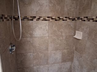 15 Laurel St #1A, Somerville, MA 02143