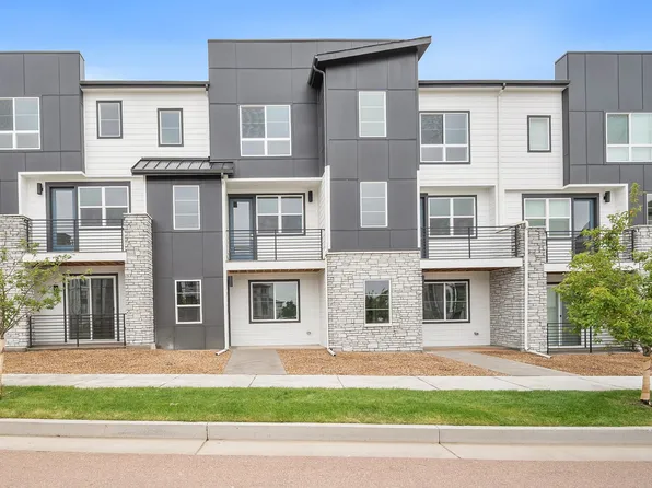 2240 Peridot Loop Hts, Colorado Springs, CO 80908