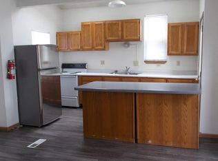 504 Bowery St #ZJ-19, Iowa City, IA 52240