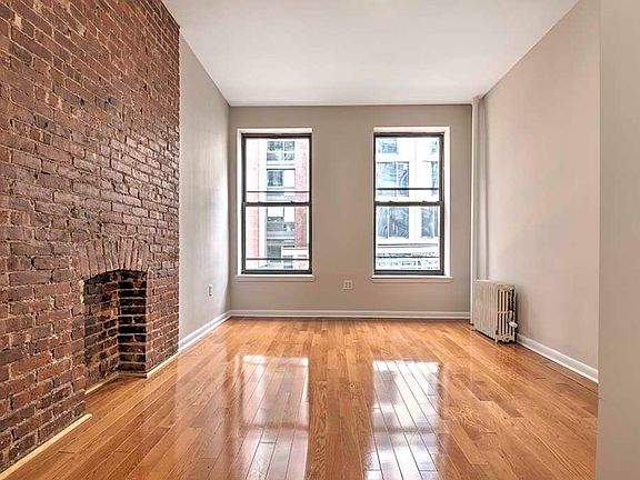 2nd image of 504 W 44th St #2WS