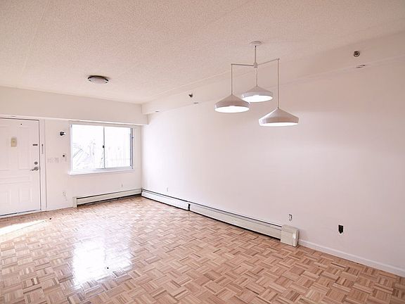2nd image of 300 W 145th St #Tth1