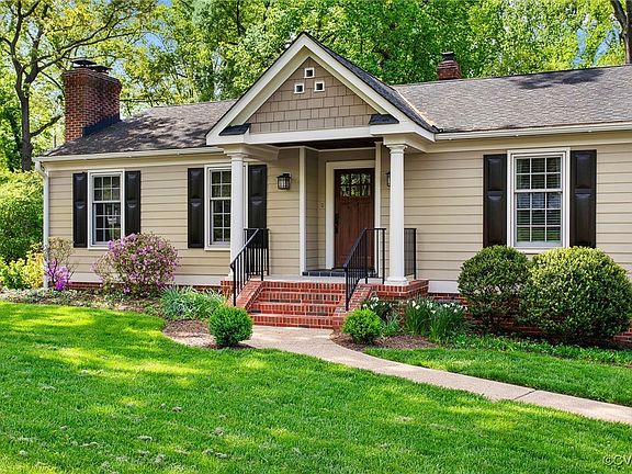 3rd image of 10309 Collinwood Dr