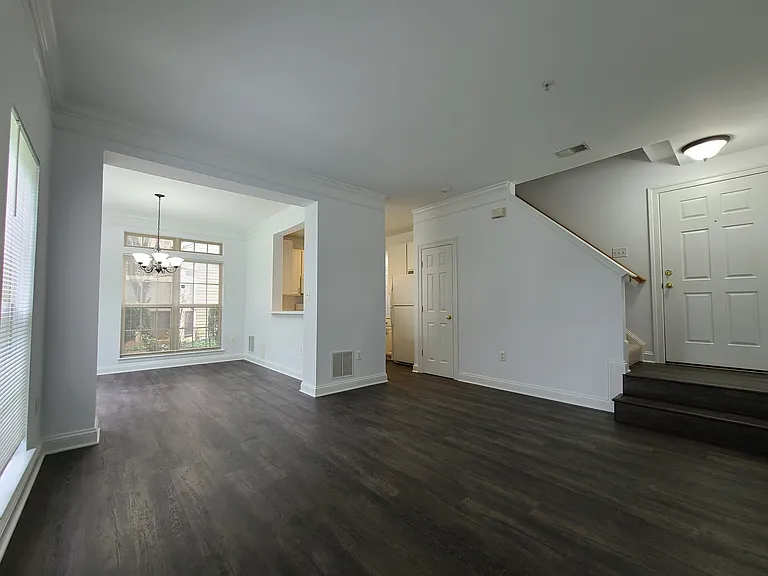 21170 Domain Ter — Photo 19