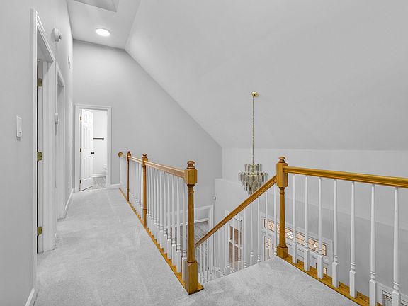 5th image of 4701 Regalwood Dr