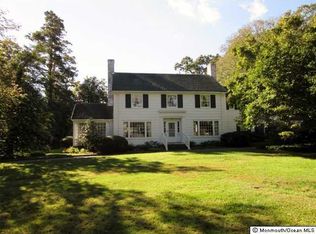 286 Park Ave, Oakhurst, NJ 07755