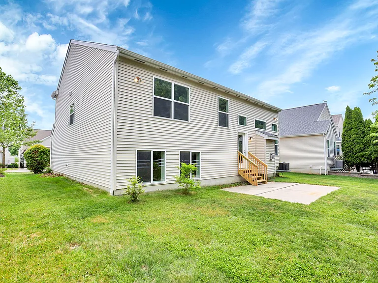 7236 Upper Albany Dr — Photo 60