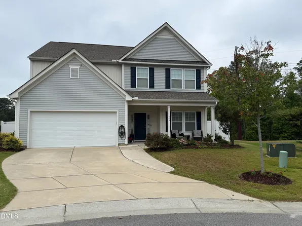 1404 Alluvial Ct, Fuquay Varina, NC 27526