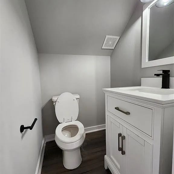 6714 Parker Grove Ln — Photo 13