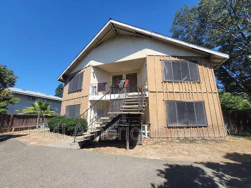 Building Photo - 6124 Terrell Dr #3