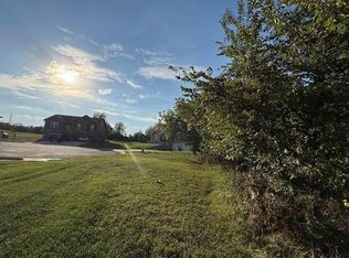 817 N Walnut St, Lone Jack, MO 64070