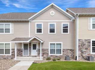 1615 SW White Birch Cir, Ankeny, IA 50023