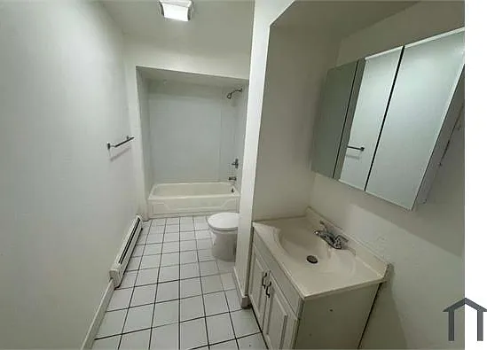 364 Bergen Ave #3 — Photo 2