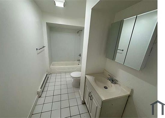 2nd image of 364 Bergen Ave Floor 3