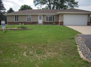 11790 Wagon Ln, Roscoe, IL 61073