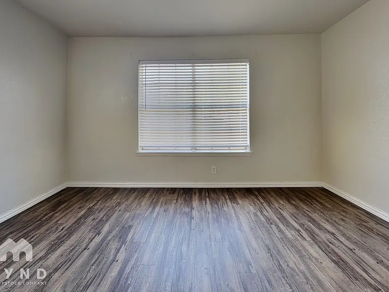 612 S Rough Creek Ct — Photo 6
