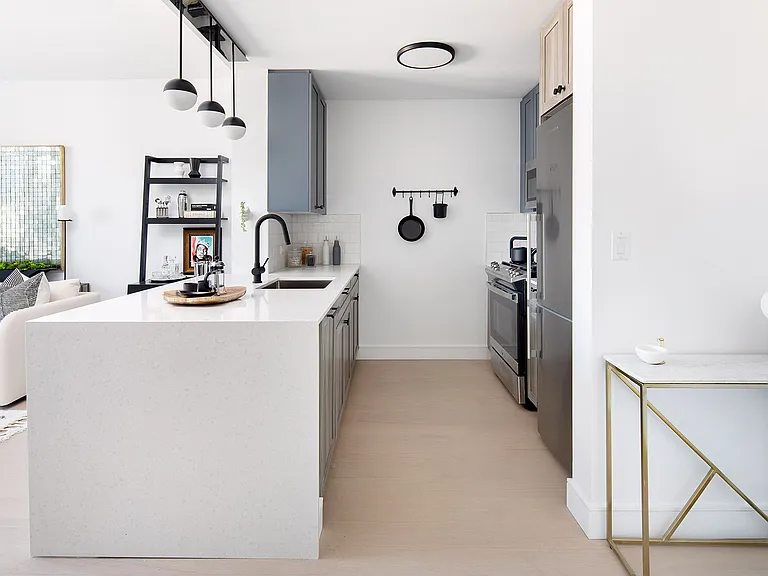 3620 Steinway St #PENTHOUSE — Photo 7