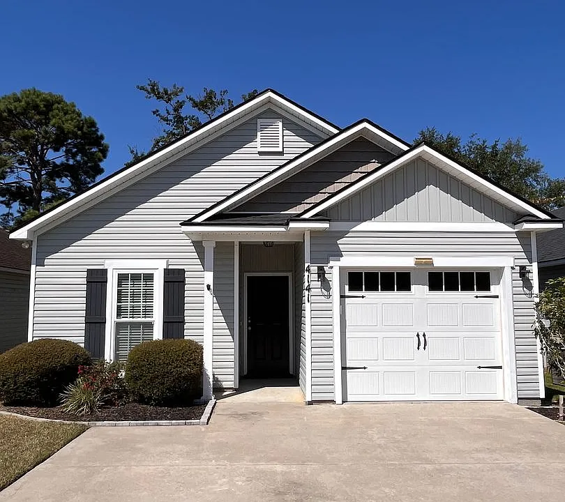4141 Barrington Dr