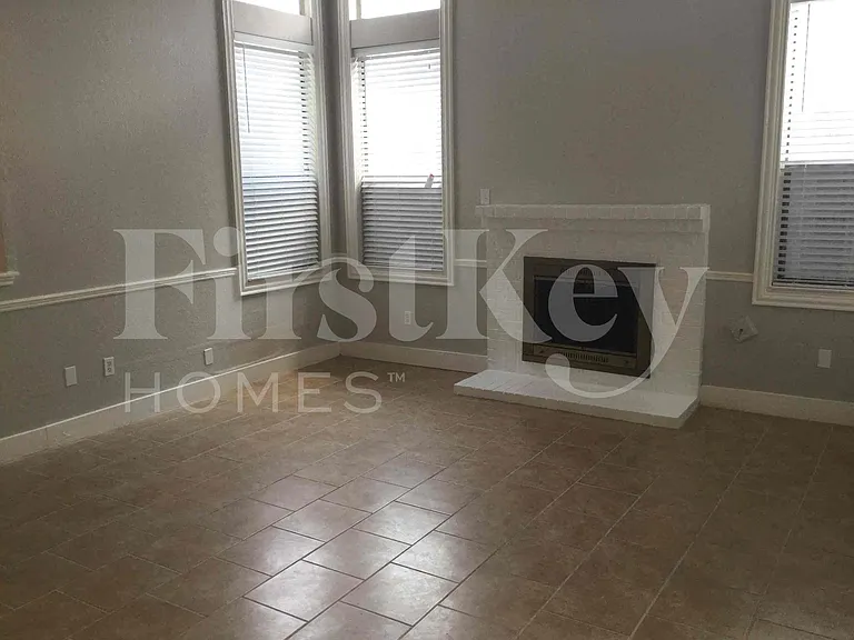 5334 Riverport Dr — Photo 3