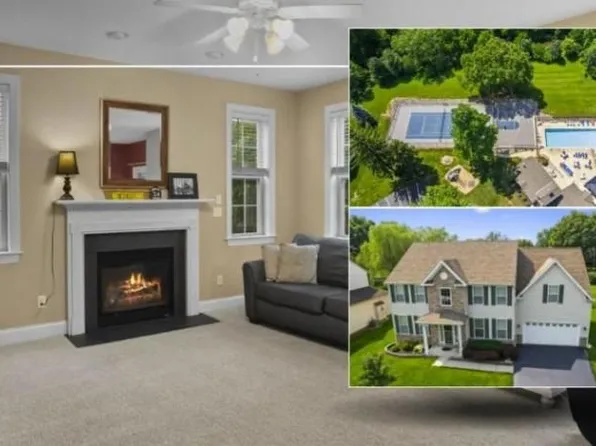 211 White Oak Cir, Lebanon, PA 17042