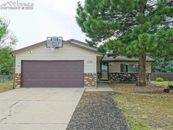 7225 Palmer Park Blvd, Colorado Springs, CO 80915